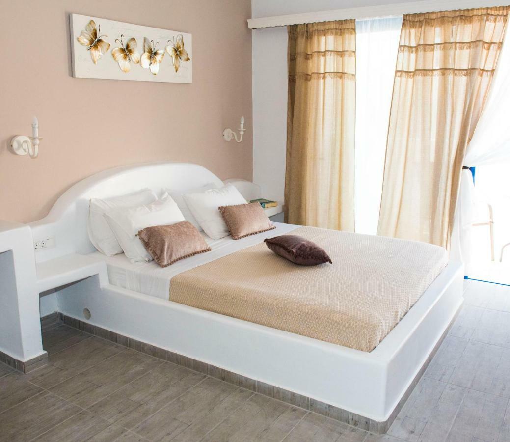 Ino Hotel Kamári Extérieur photo