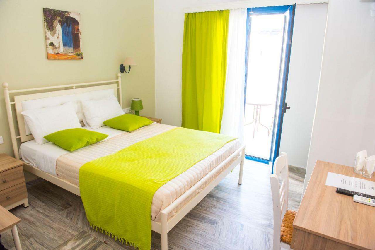 Ino Hotel Kamári Extérieur photo